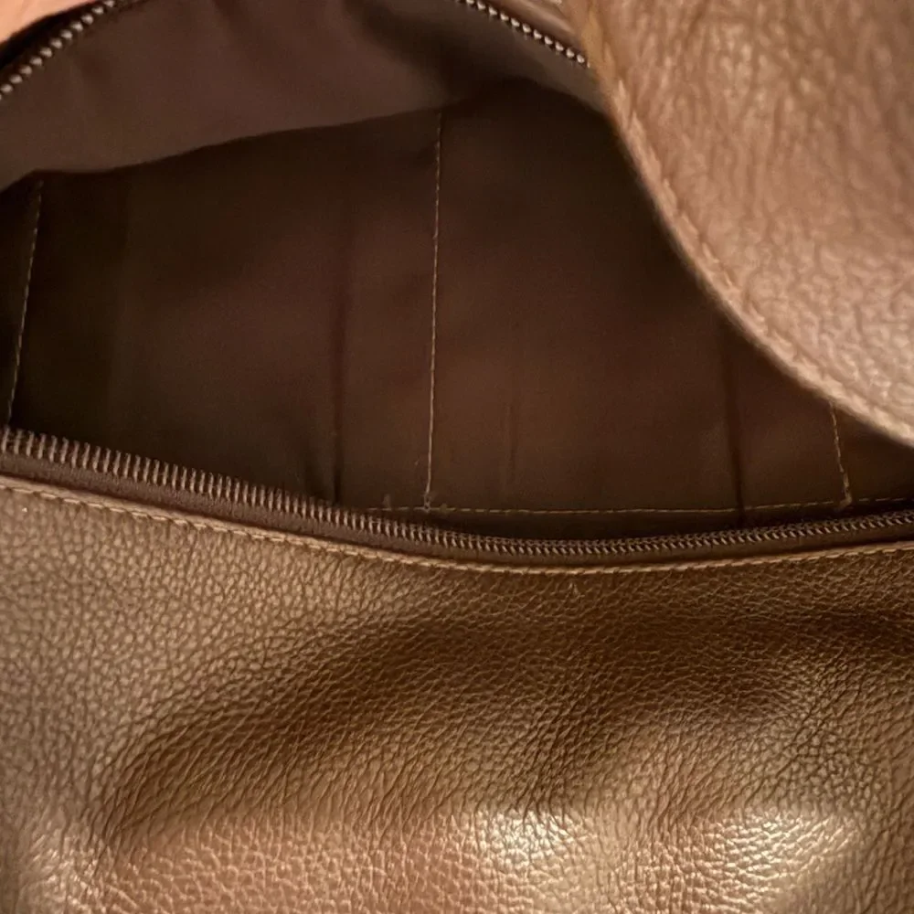 Hampton Potter Genuine Cowhide Brown Leather Shoulder Bag concealed compartment
